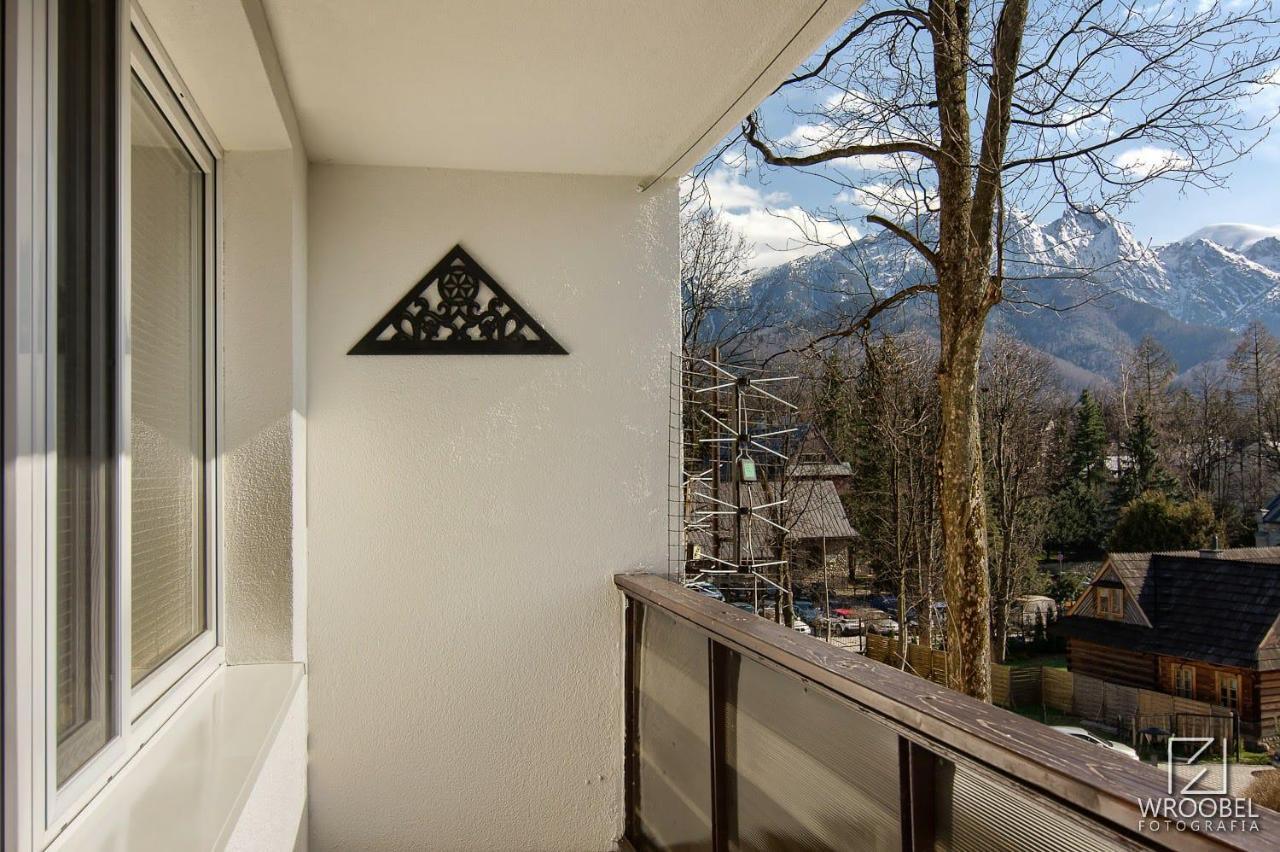 Apartament Zakopane Utrzymany W Stylu Goralskiej Chaty Dış mekan fotoğraf